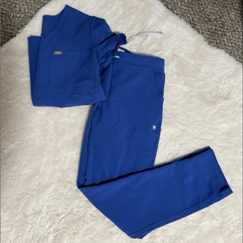 Figs royal blue set